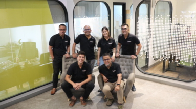 Baskit's team from left to right: From left to right: Adityo Wibisono Haryanto (Head of Product), Yann Schuermans (CEO), Sigfrid Erik (Head of Tech), Yoonjung Yi (Head of People), Surya Bhirawa (Head of Commercial), and Hamdhanny Suria Amijaya (Head of Ops)